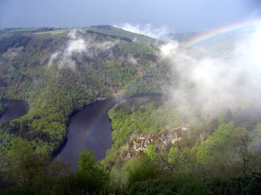 Arc-en-ciel sur le méandre by fiorenzo