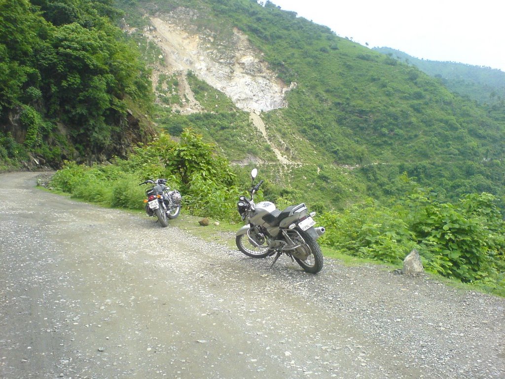 Royal Enfeild & Bajaj Pulsar by Shailesh K Thakur