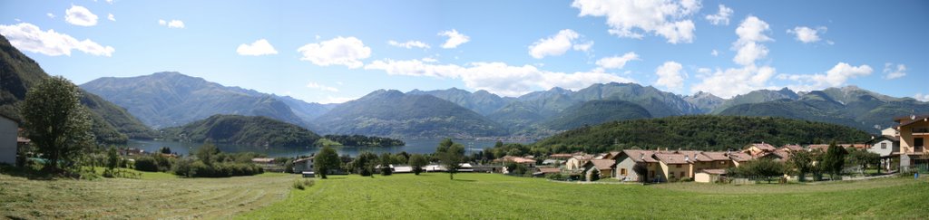 Vista sul laghetto di Piona by giannigazerro