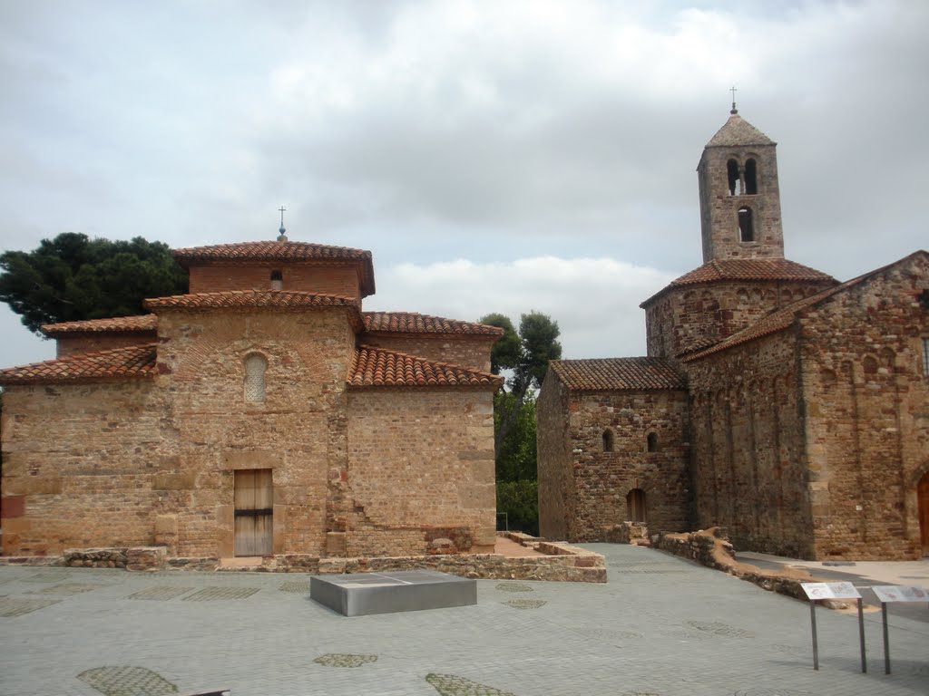 Terrassa. Conjunt esglésies de Sant Pere by joanloam