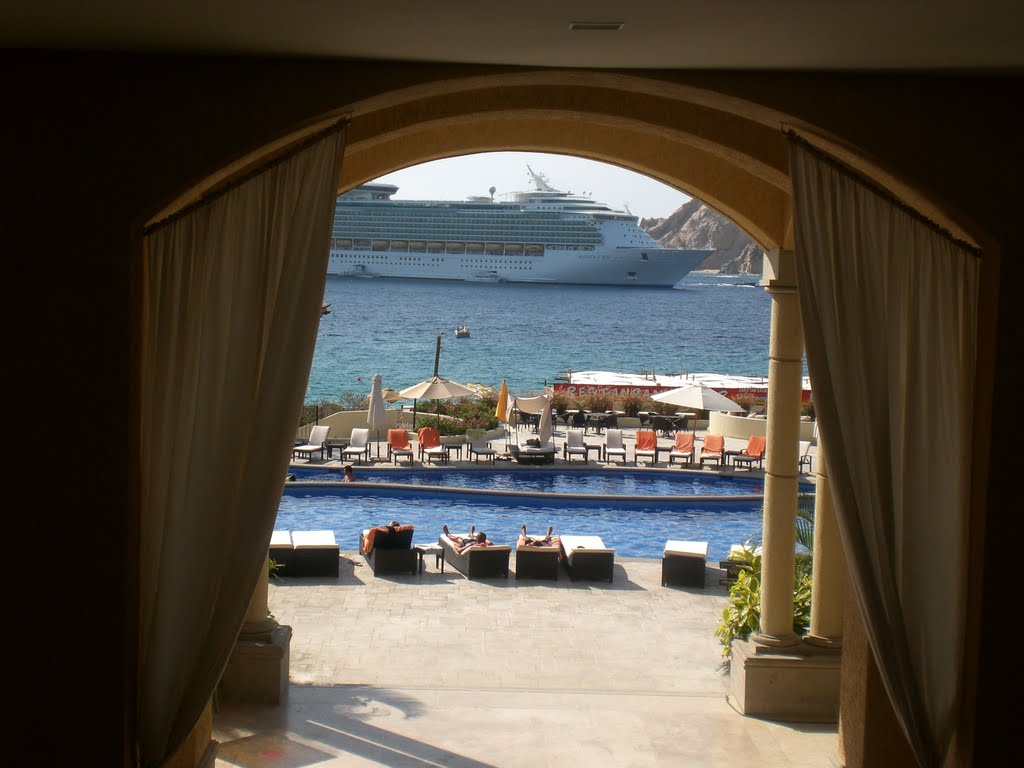 Room with a view - Casa Dorada, Cabo SAn Lucas by vlada01