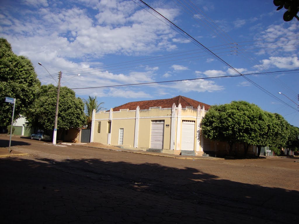 Pres. Epitácio, SP - Rua Belo Horizonte X Rua Salvador (Prédio da antiga Casa Szucs) by L.S.Macedo