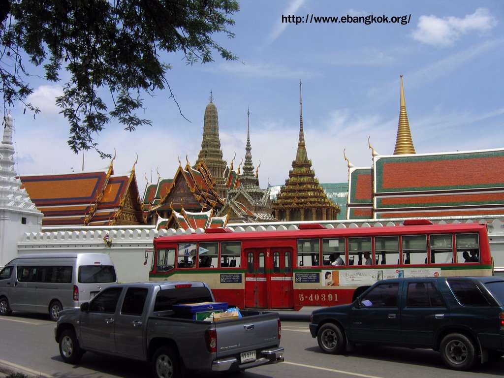 Bangkok Royal palace by thdekerk