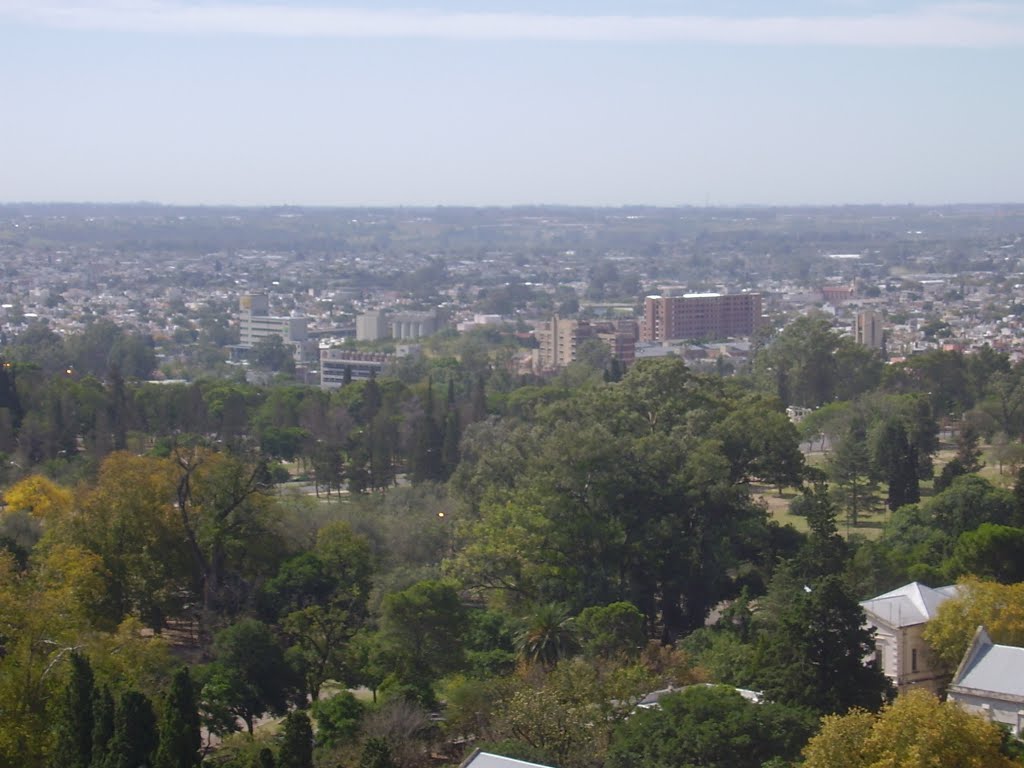 VISTA DE CORDOBA DESDE TRIBUNALES FEDERALES by lagrimasdecocodrilo