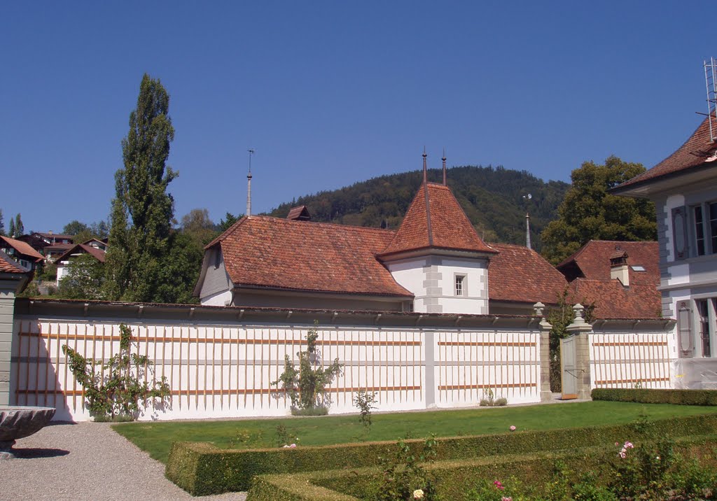 Altes Schloss Oberdiessbach (Wohnhaus der Schlossfamilie) by bp_meier