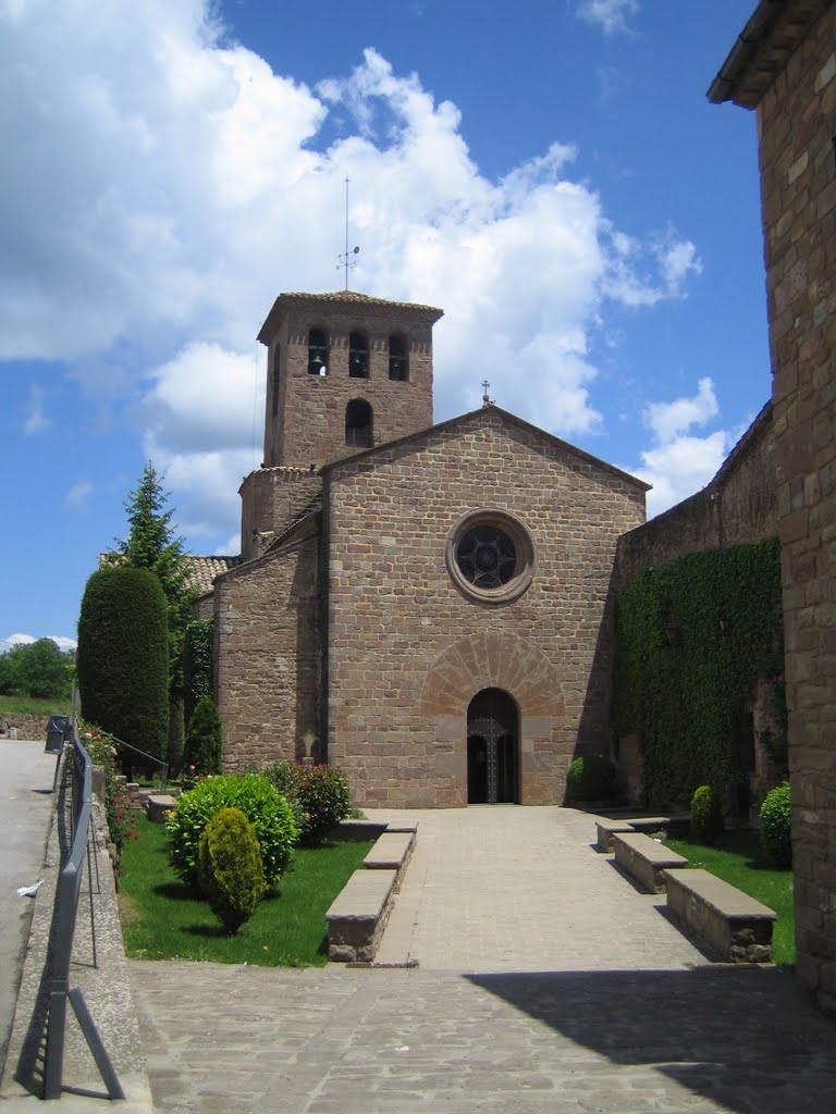 L'Estany. Monestir de Santa Maria de l'Estany. by pepma