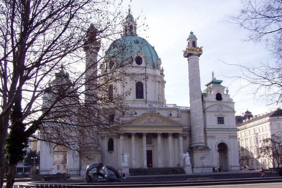 Wien - Karlsplatz | St. Charles's Church by Bruno Esteves ©