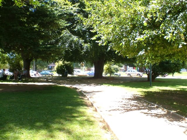 Paseo, Valdivia by D'Jackerick