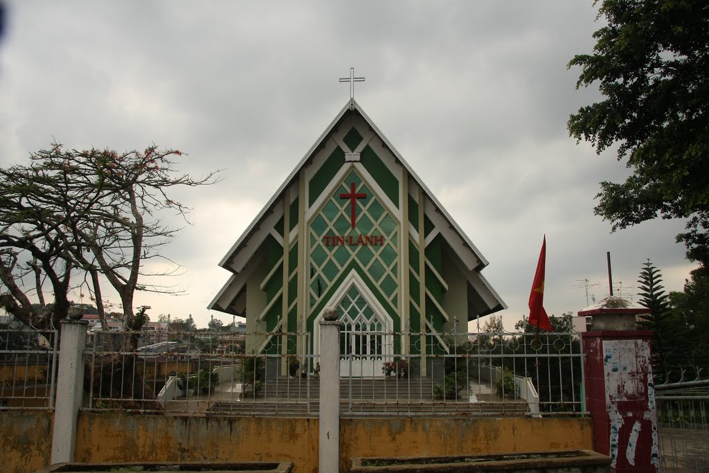 Nhà thờ Tin Lành Bảo Lộc by Ngọc Viên