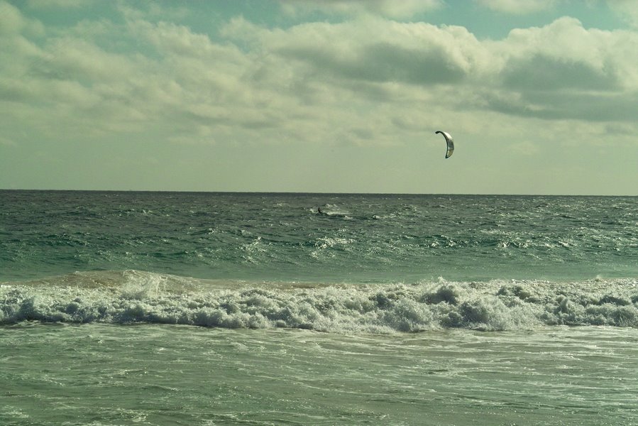 Kite Surfer by BerHav