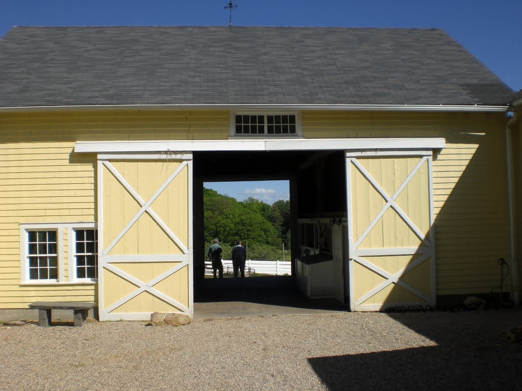 New Pond Barn by rogerking