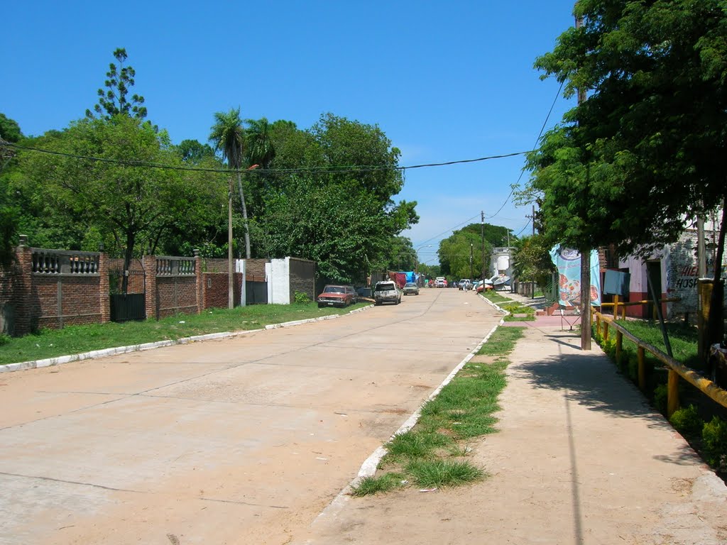 Calle costanera. (Itatí, Corrientes) by Fernando Mantese