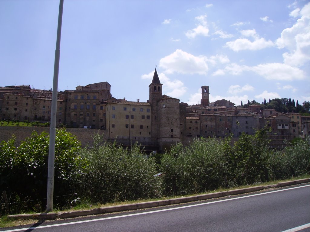 Anghiari von Norden by Holger Steiner