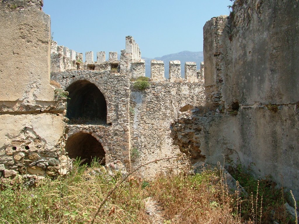 Anamur - Mamure Kalesi by Gurkaynak Alpay