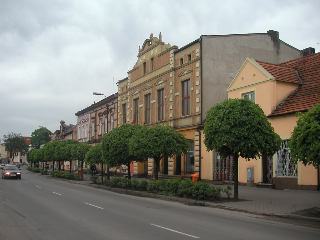 Pakość - Rynek kamieniczki by Marian Staliś