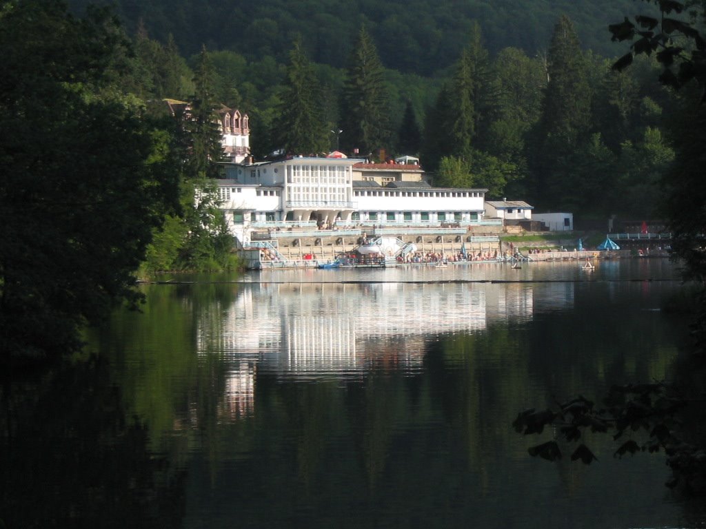 Sovata, Lacul Ursu (Foto: Vasile-Mihai Bota) by vmbota