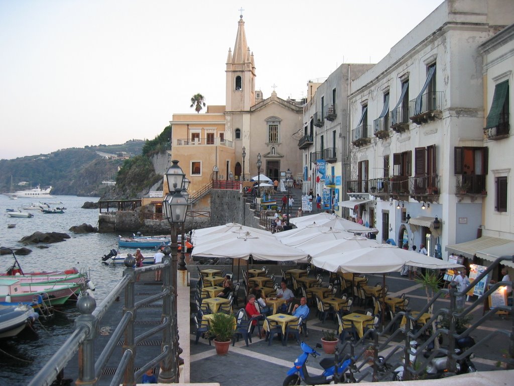 Lipari by EmanueleC