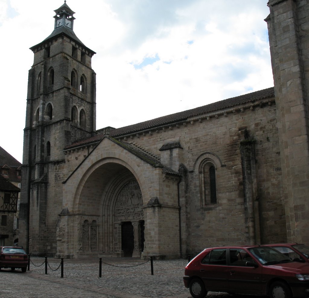 Abbatiale Church Beaulieu sur Dordogne by Thorium.handler