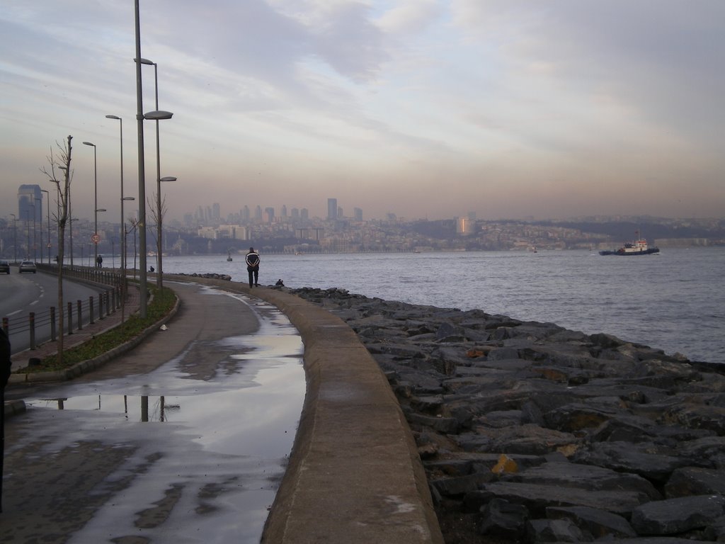 Kennedy Caddesi in January by Sarah Jones