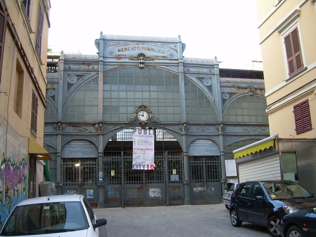 MERCATO COPERTO by CAVALLO PAZZO