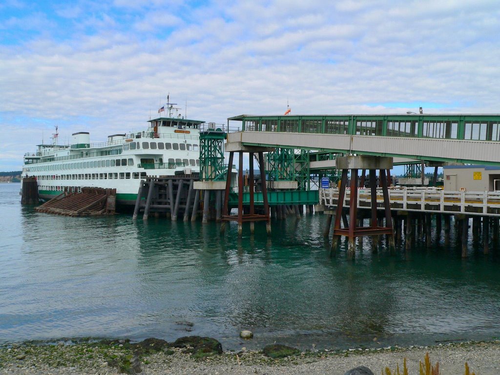 Ferry Terminal by Jeff Pranger