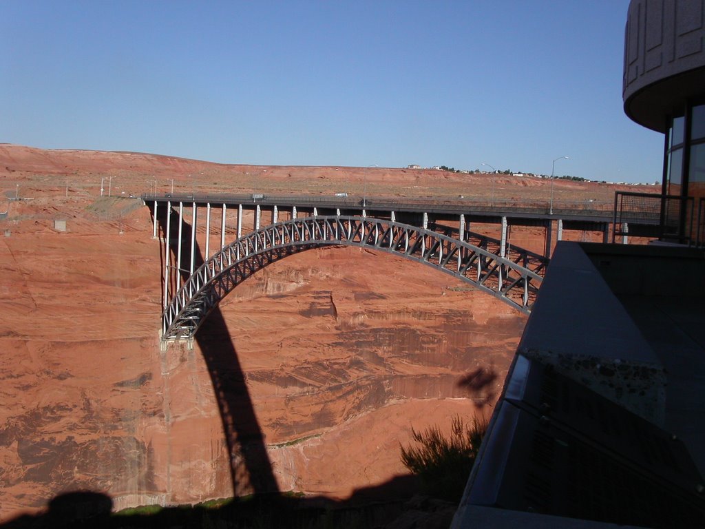 Glen Canyon Bridge by Thomas Greiner