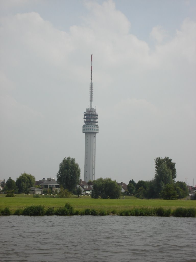 TV Toren - Herten by Michel van Lin