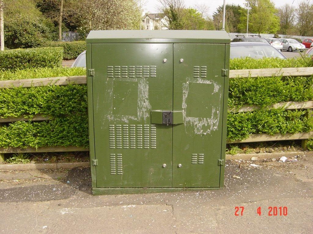 FTTC Cabinet - Glenburn Road (car park), Dunmurry, Belfast by Tartan Information Solutions