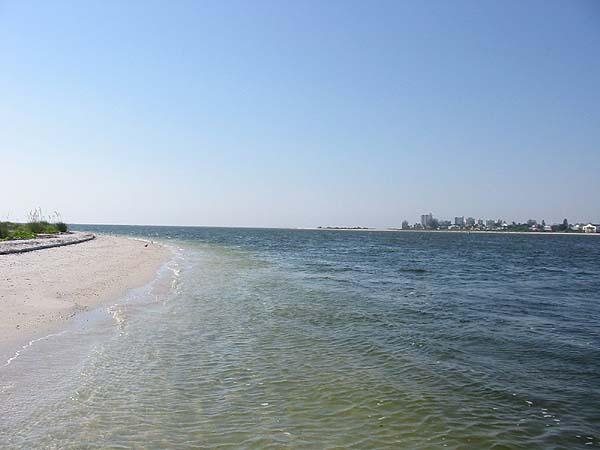 Big Carlos pass, view to the Gulf of Mexico by Marcel_Karssies