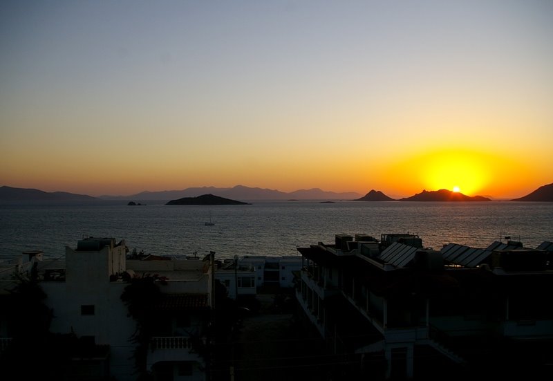 Sunset in Turgutreis... by alexoerme