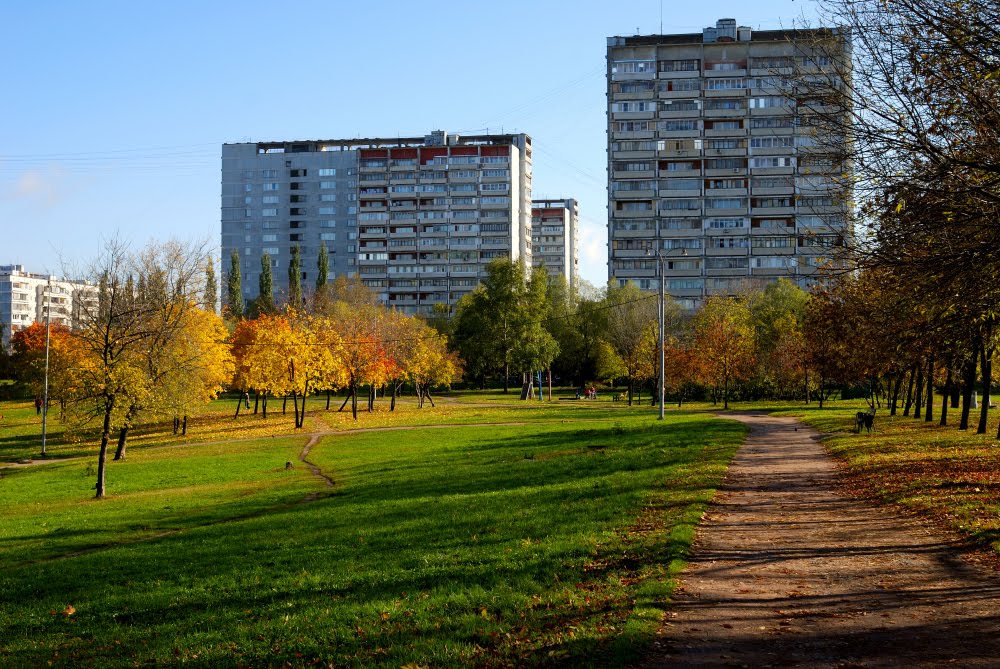 Golyanovo, near the pond by eugene.orlov