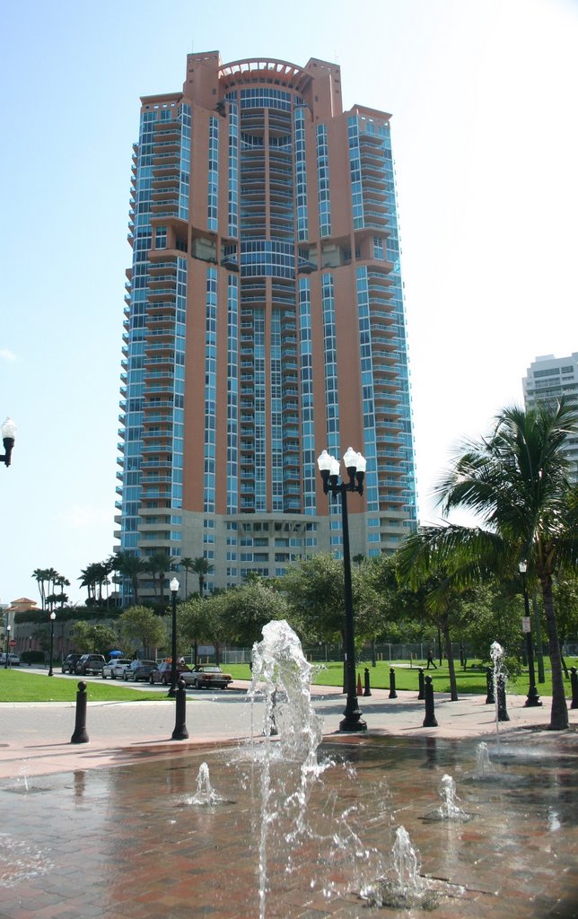 Portofino tower South Beach by koen.devisschere