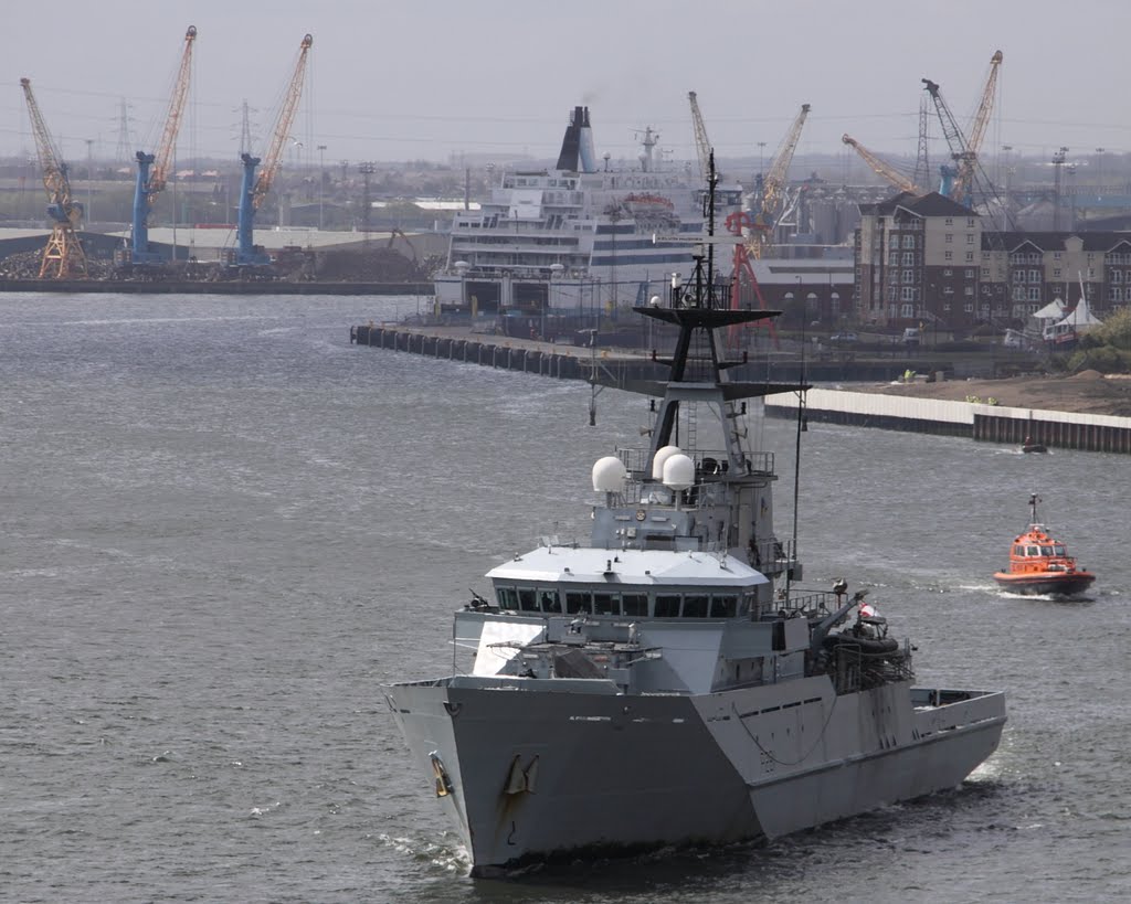 HMS Tyne by Graham Turnbull