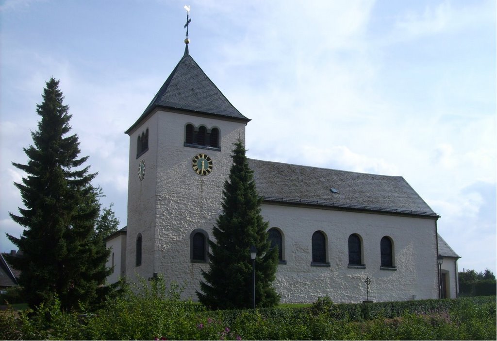 St Johannes der Täufer in Niedermerz by Peter Esser