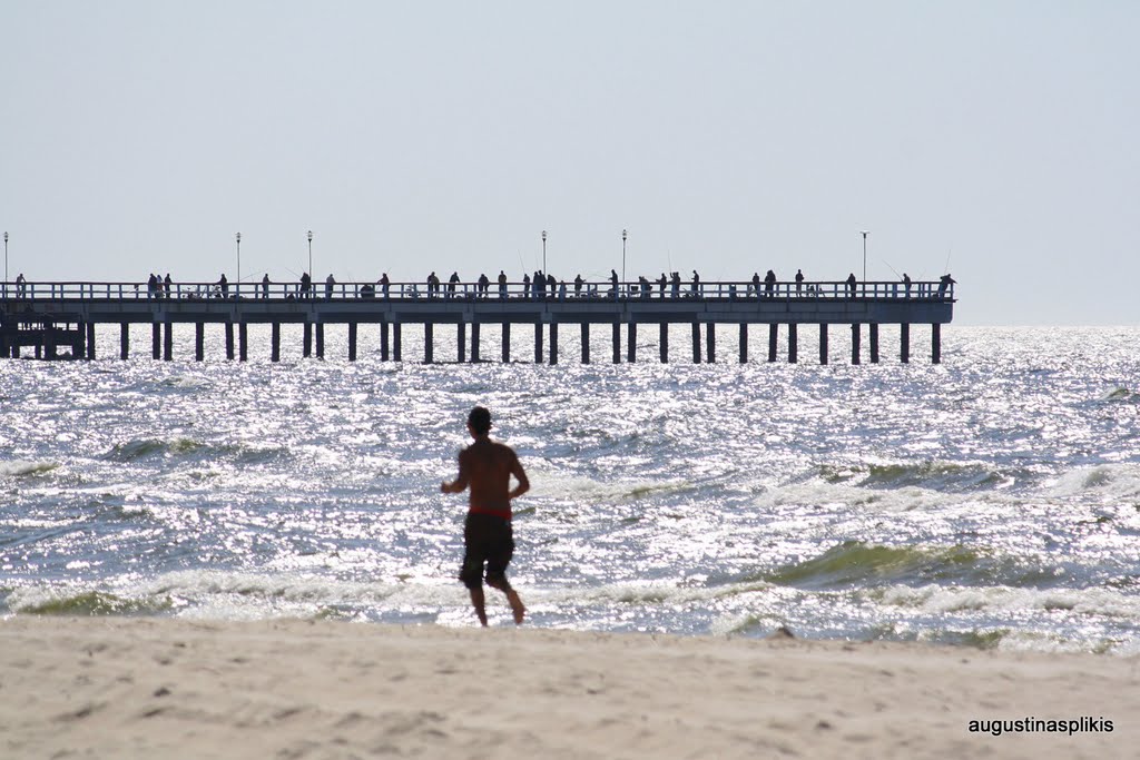 Coast running.. by augustinasplikis