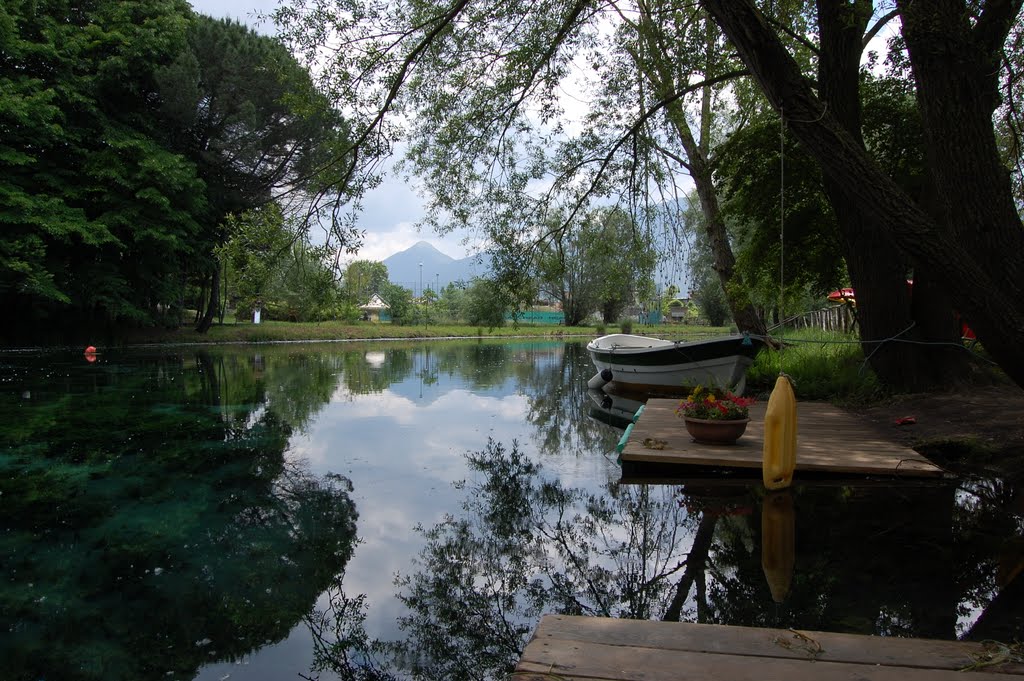 LA TRANQUILLITA DEL FIUME by barile francesco