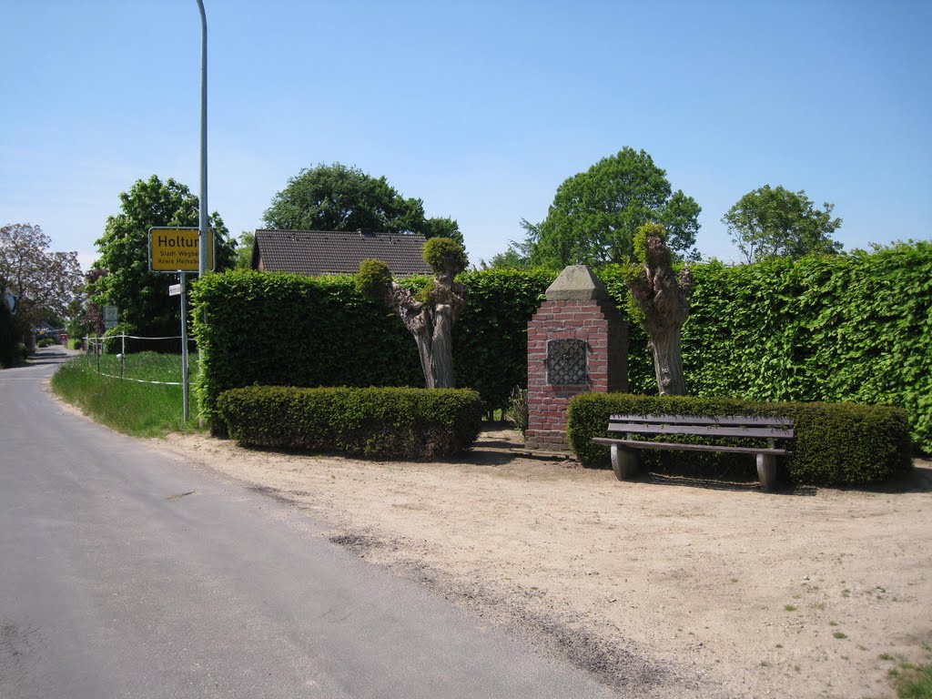 Mutergottesbilderstock, Marktstraße by Gottfried von Bouillon