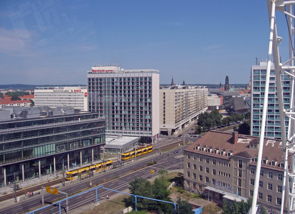 Blick vom Riesenrad zur St. Peterburger Straße by Siegfried Schade