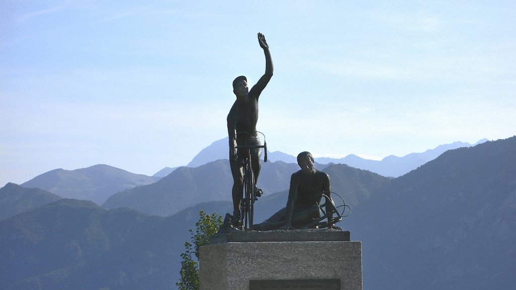 Coni Gruppo sportivo Ghisallo by Giovanni Sottile