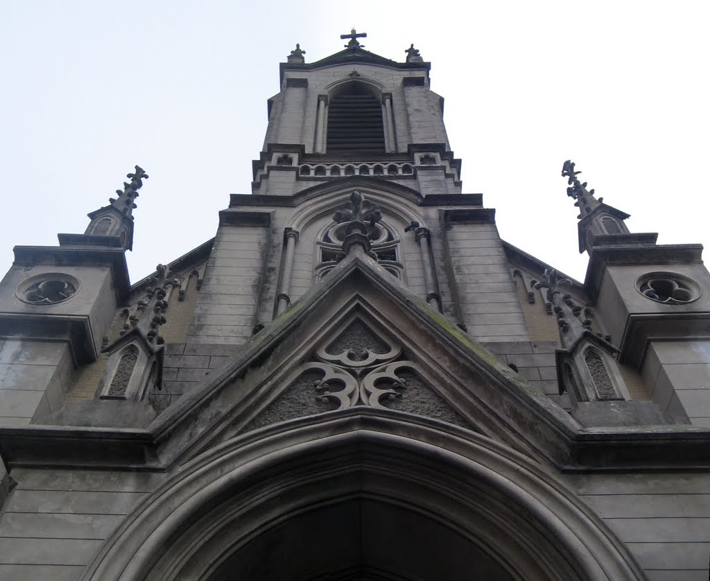 Frente de la Iglesia de Nuestra Señora de la Merced by Flea Fly