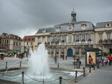 L'Hôtel de Ville de Troyes (3) by zagreus