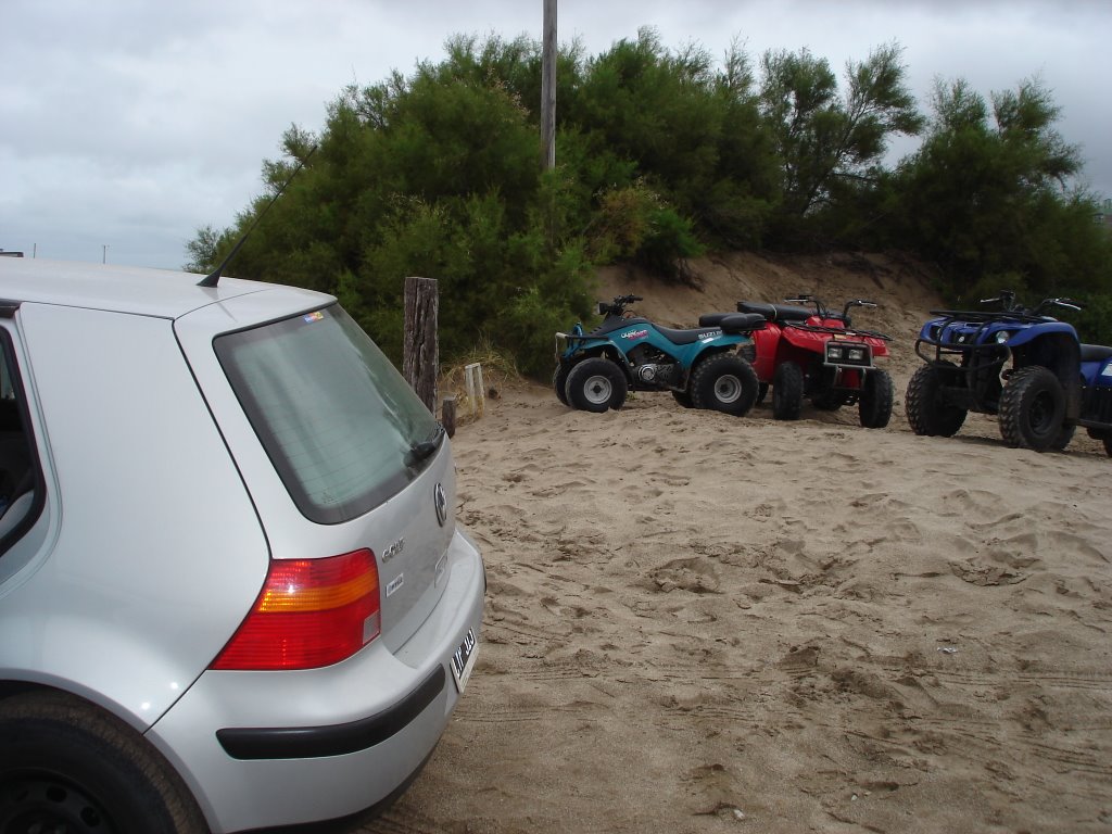 Playa Pinamar - Buenos Aires - Argentina by jsalomon4