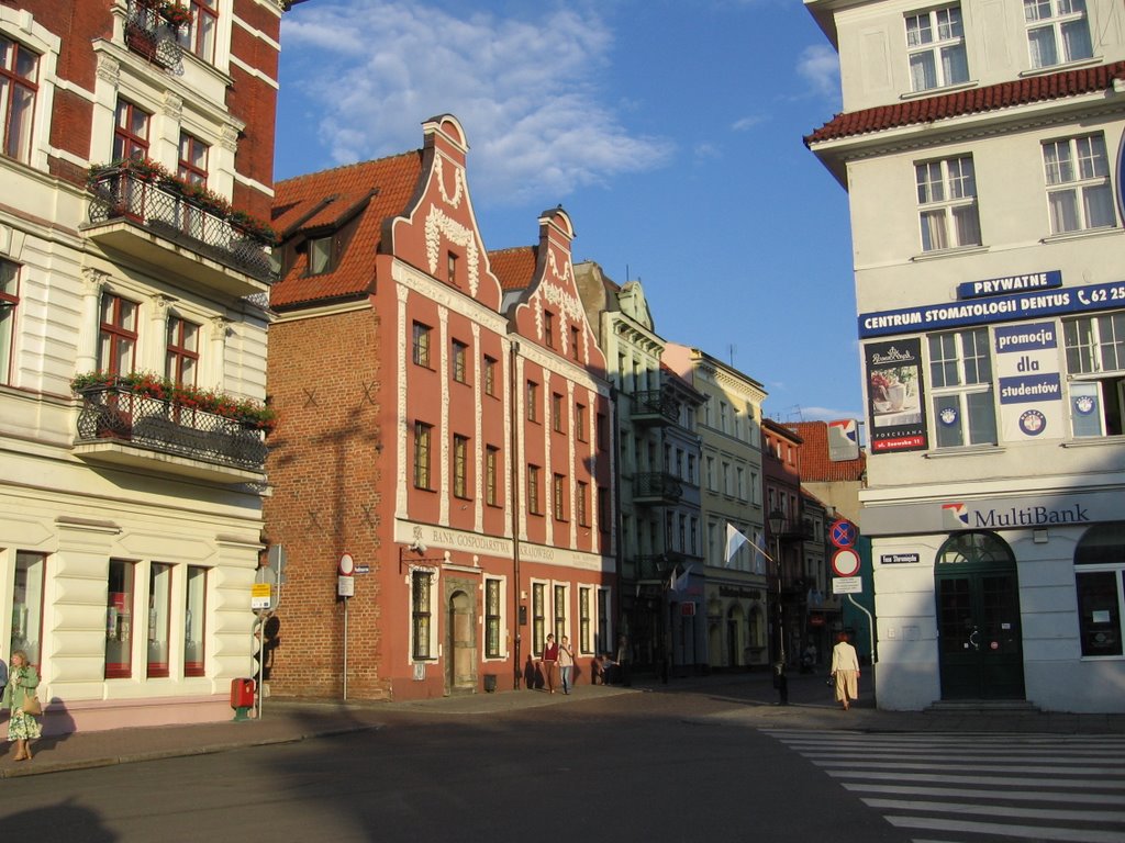 Toruń, Chełmińska Street, view towards the Old Town by eajoe