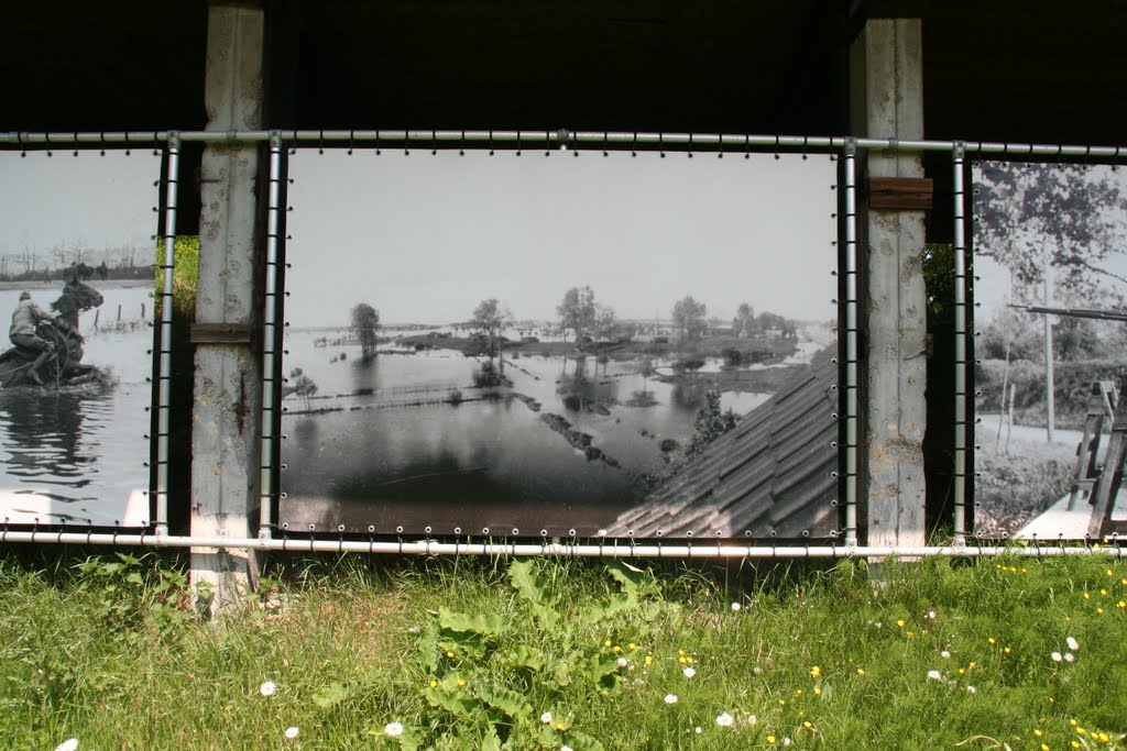 Photo of the indunated land in 1945; Fort De Bilt, Schietbaan Oost. by Carl030nl