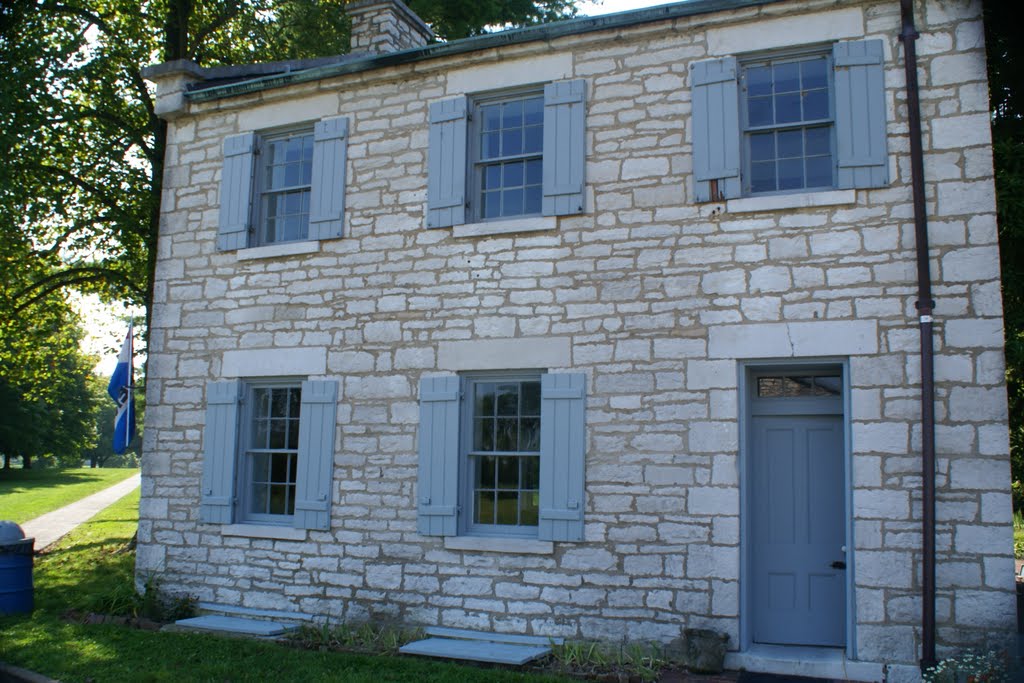 Laborers house by Michael Kladky