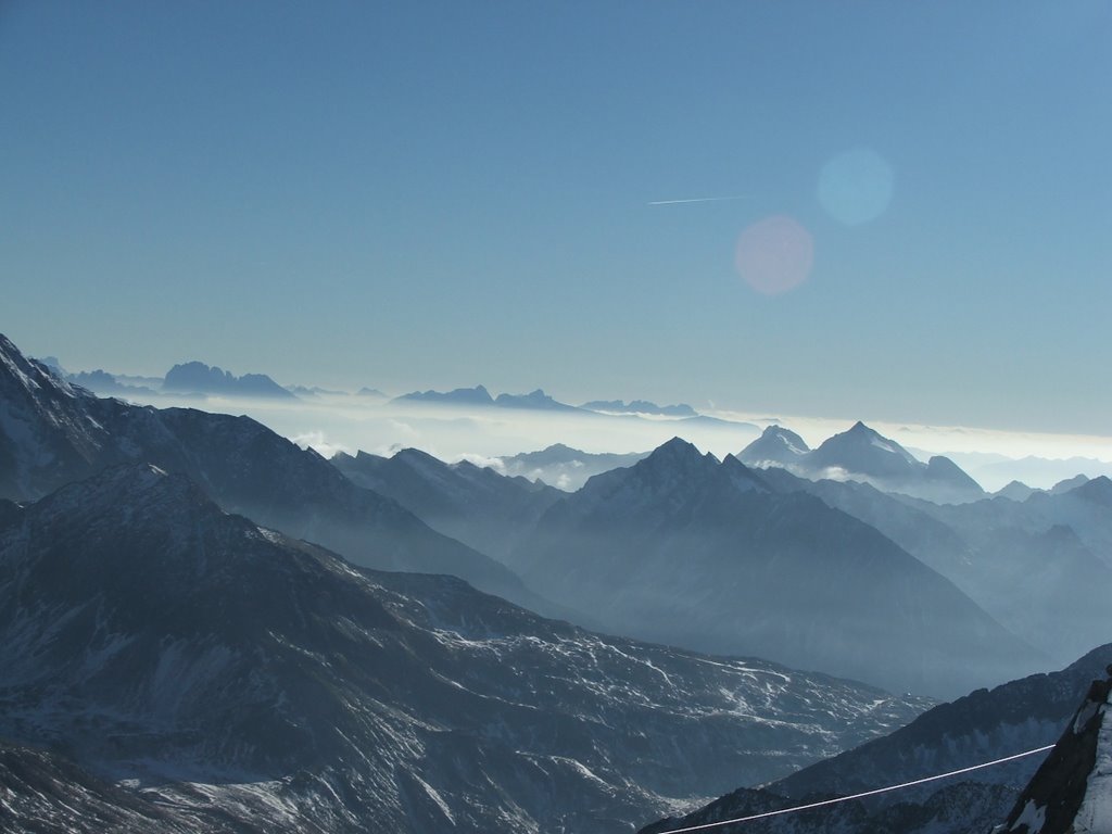 View from Hintertuxer Gletscher by bodekm70