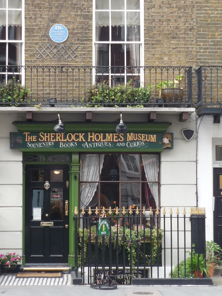 Sherlock Holmes Museum, Baker Street 221b, London by Horst57