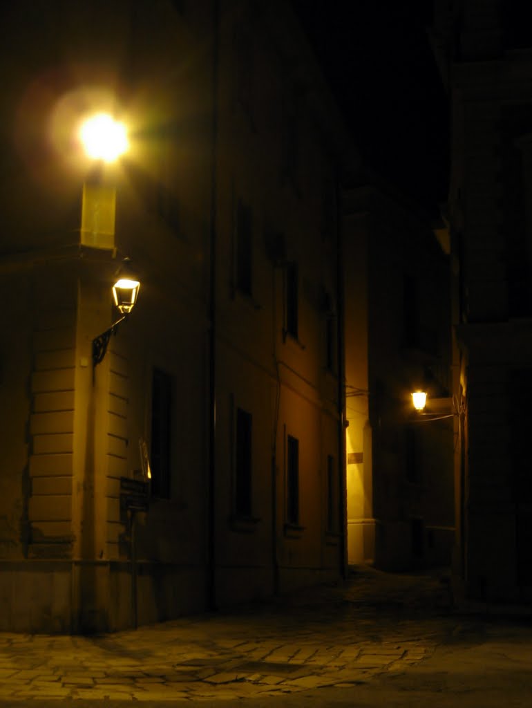 Taranto Vecchia _ street night view by passionescatto