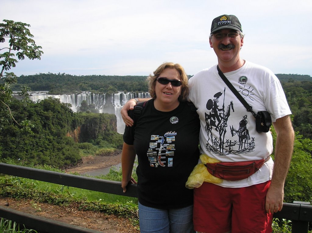 En cataratas con la hermandad by luis muslera