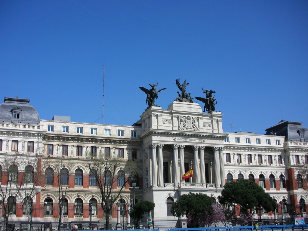 Ministerio de Agricultura by Juan José Zurdo